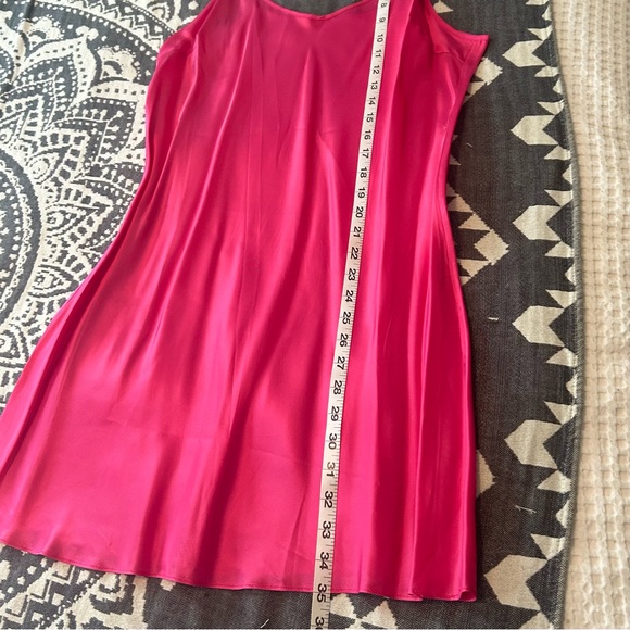 Club Monaco, pink silk dress - Picture 11 of 12